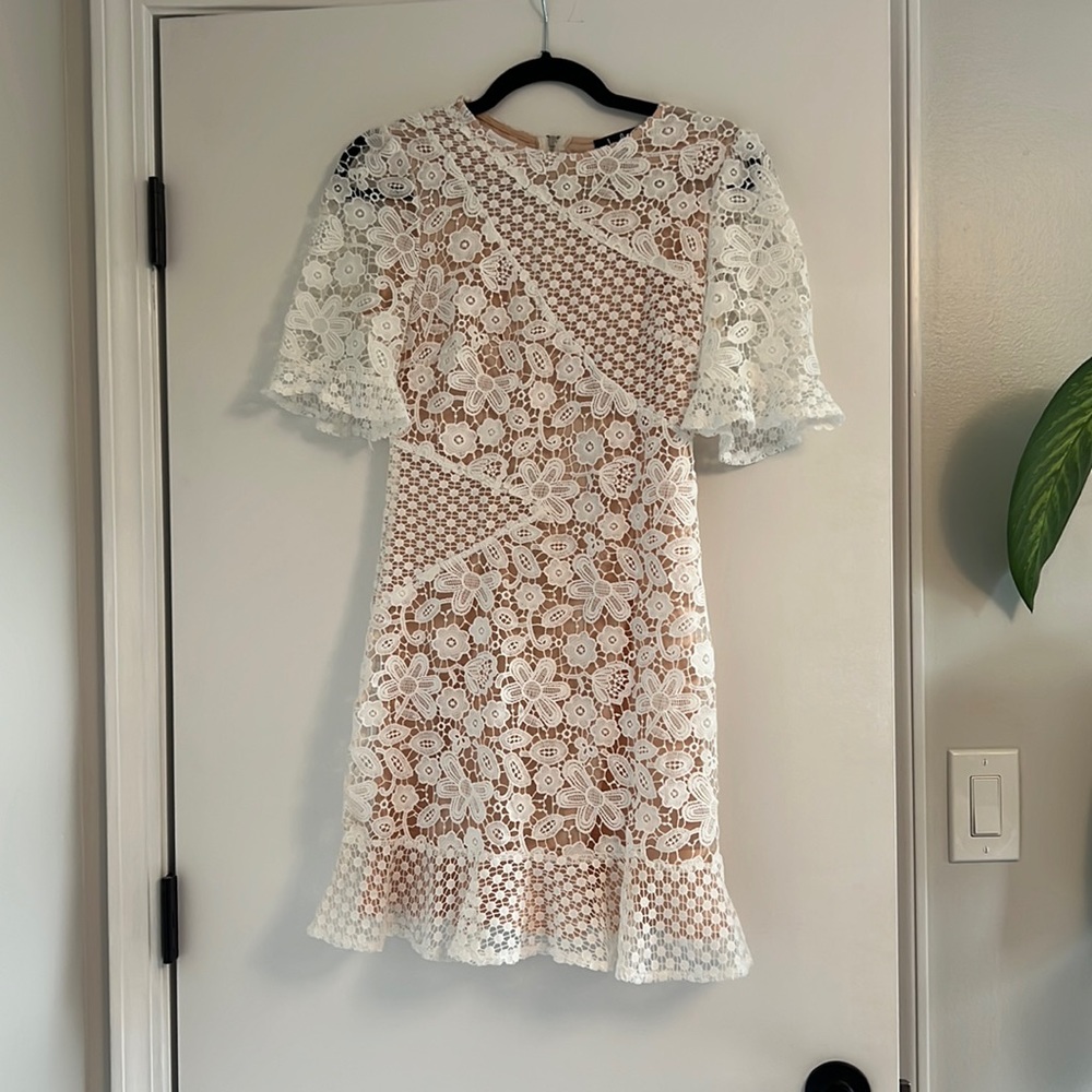 Lulus white lace mini short sleeve dress